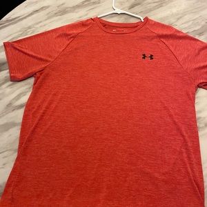 Under armor active wear t-shirt